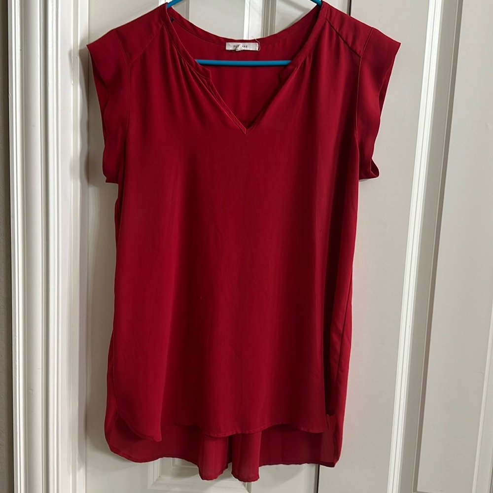 Pleione red blouse high low loose XS